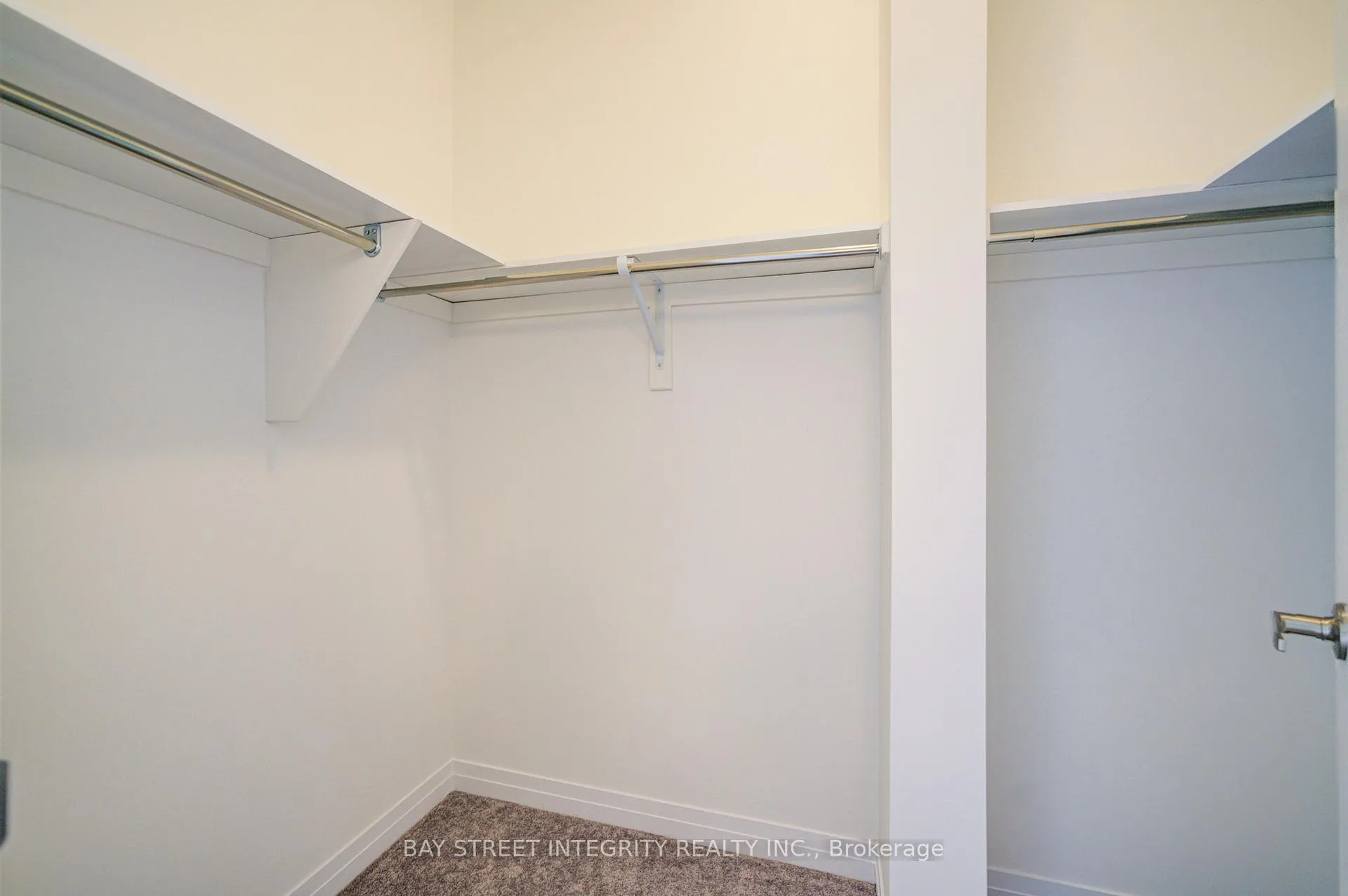 Photo 20 of 3240 Sixth Line, Oakville, Glenorchy — HOMEH