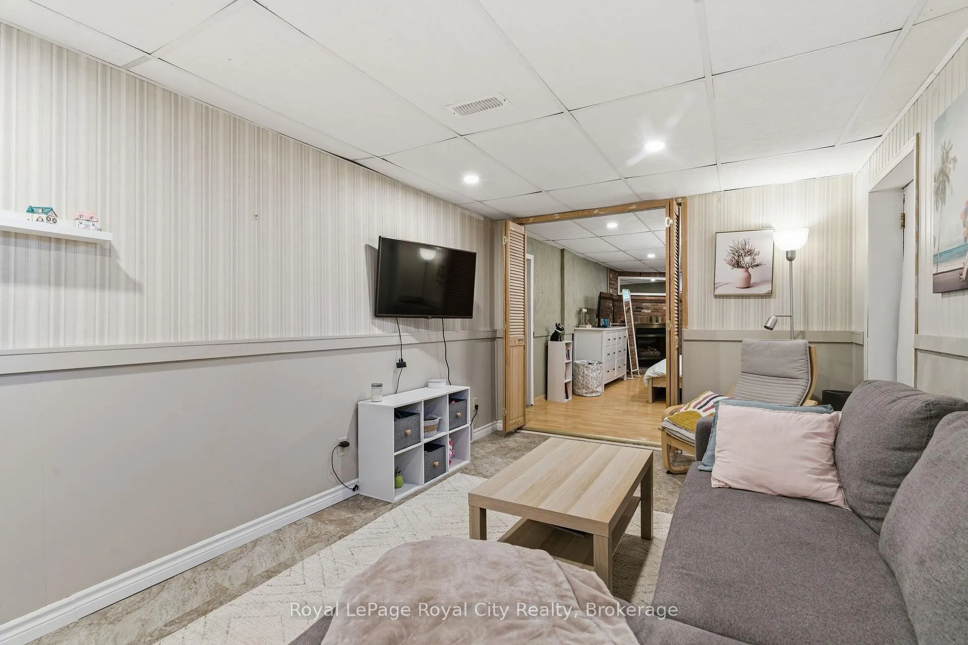Photo 23 of 44 Ridgeway Avenue, Guelph, Pineridge/Westminster Woods — HOMEH