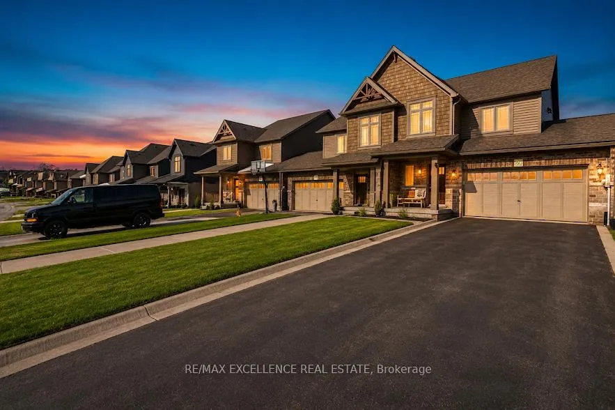 Front of 160 Stonebrook Way W