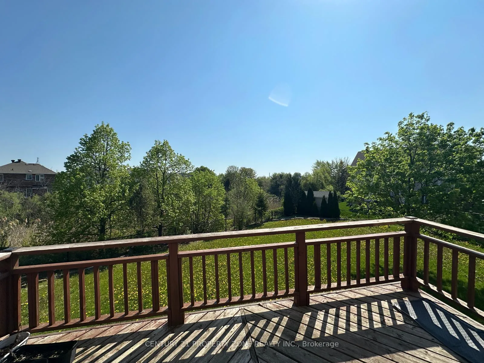 Photo 21 of 18 Mistybrook Crescent, Brampton, Fletcher's Meadow — HOMEH