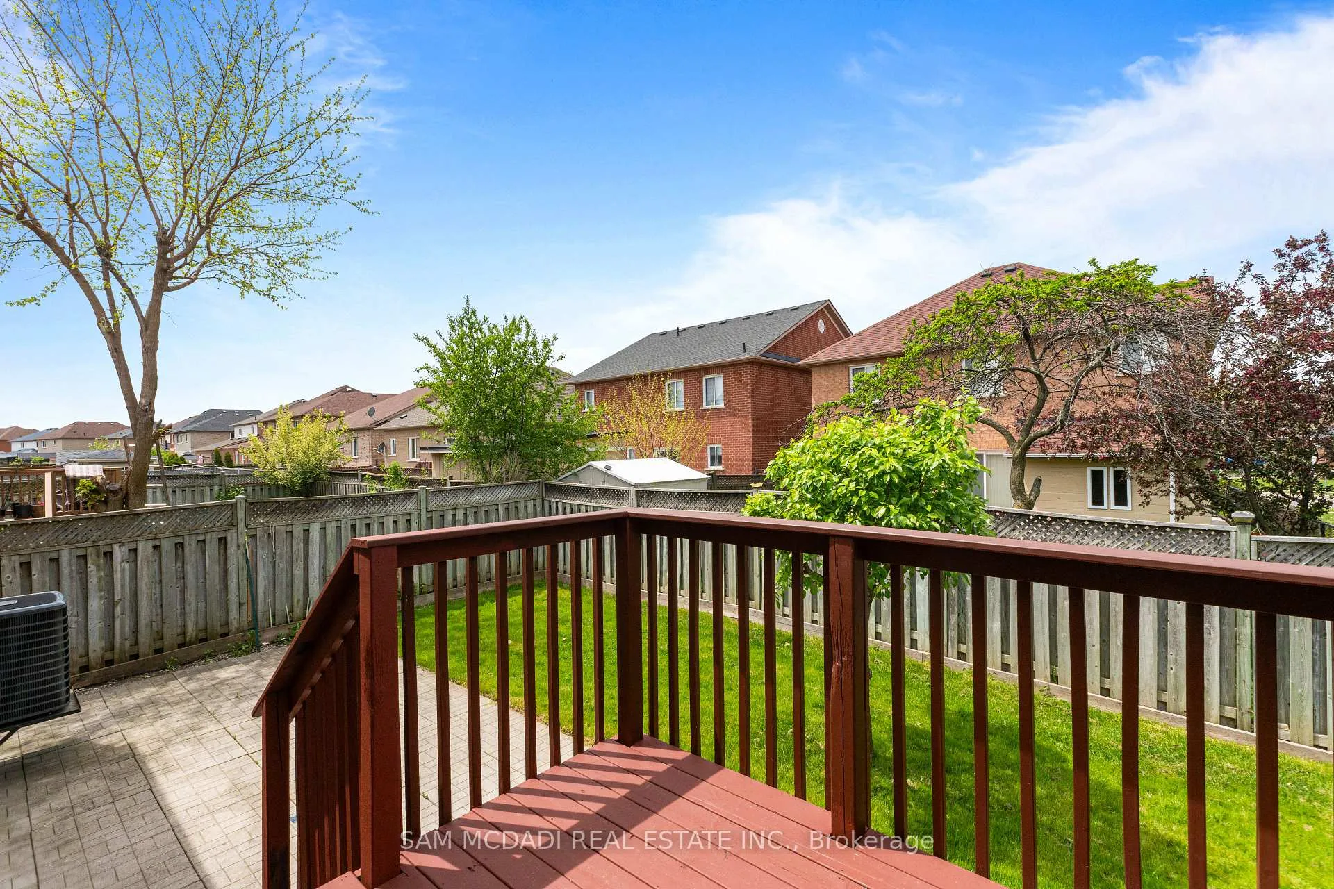 Photo 36 of 38 Maple Beach Crescent, Brampton, Fletcher's Meadow — HOMEH