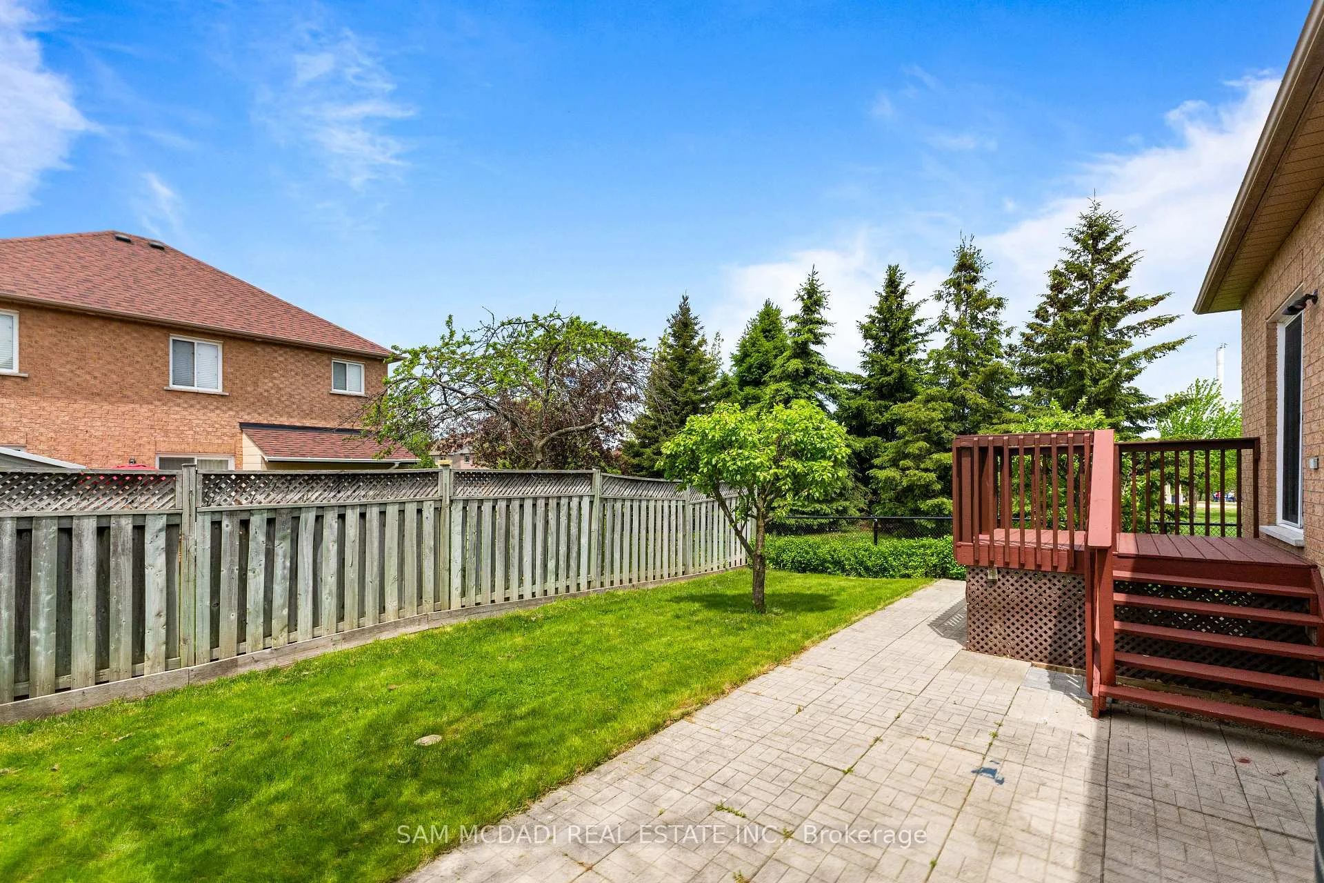 Photo 38 of 38 Maple Beach Crescent, Brampton, Fletcher's Meadow — HOMEH