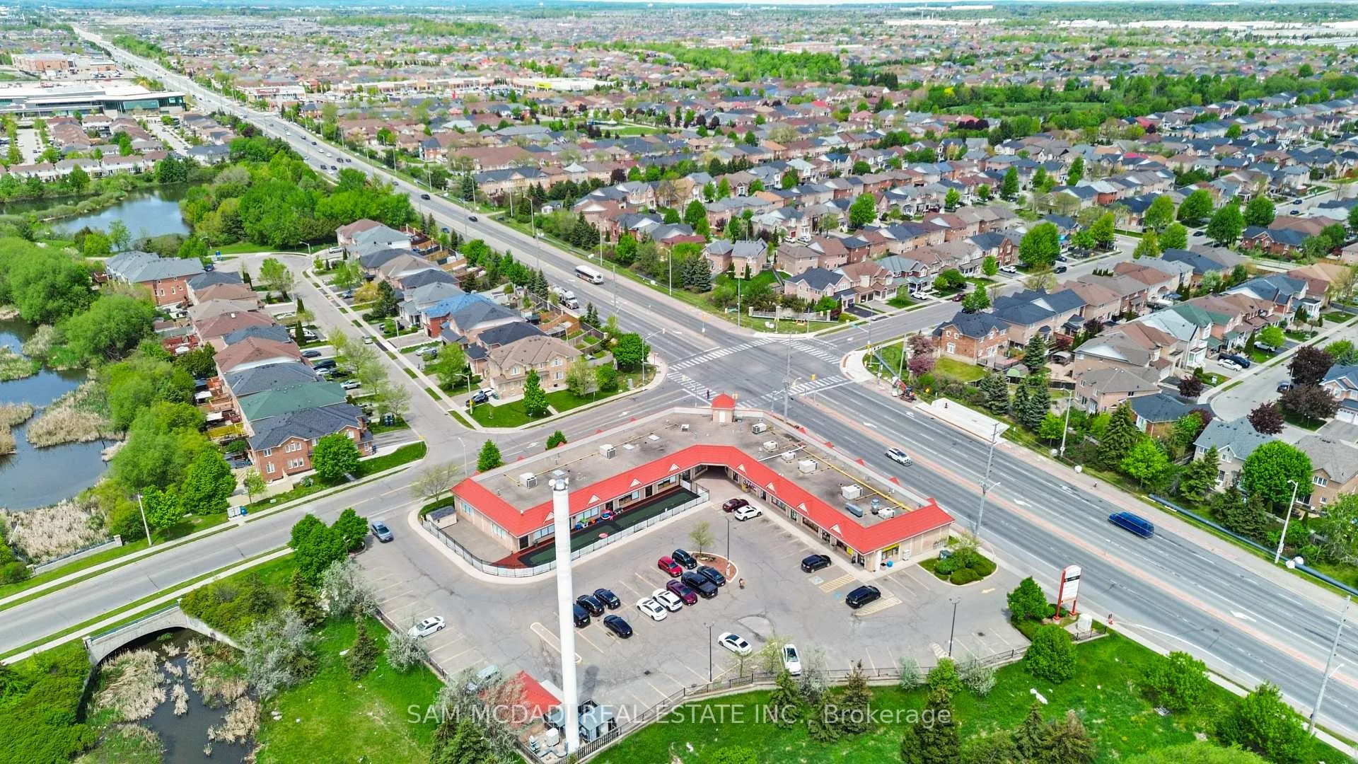 Photo 46 of 38 Maple Beach Crescent, Brampton, Fletcher's Meadow — HOMEH