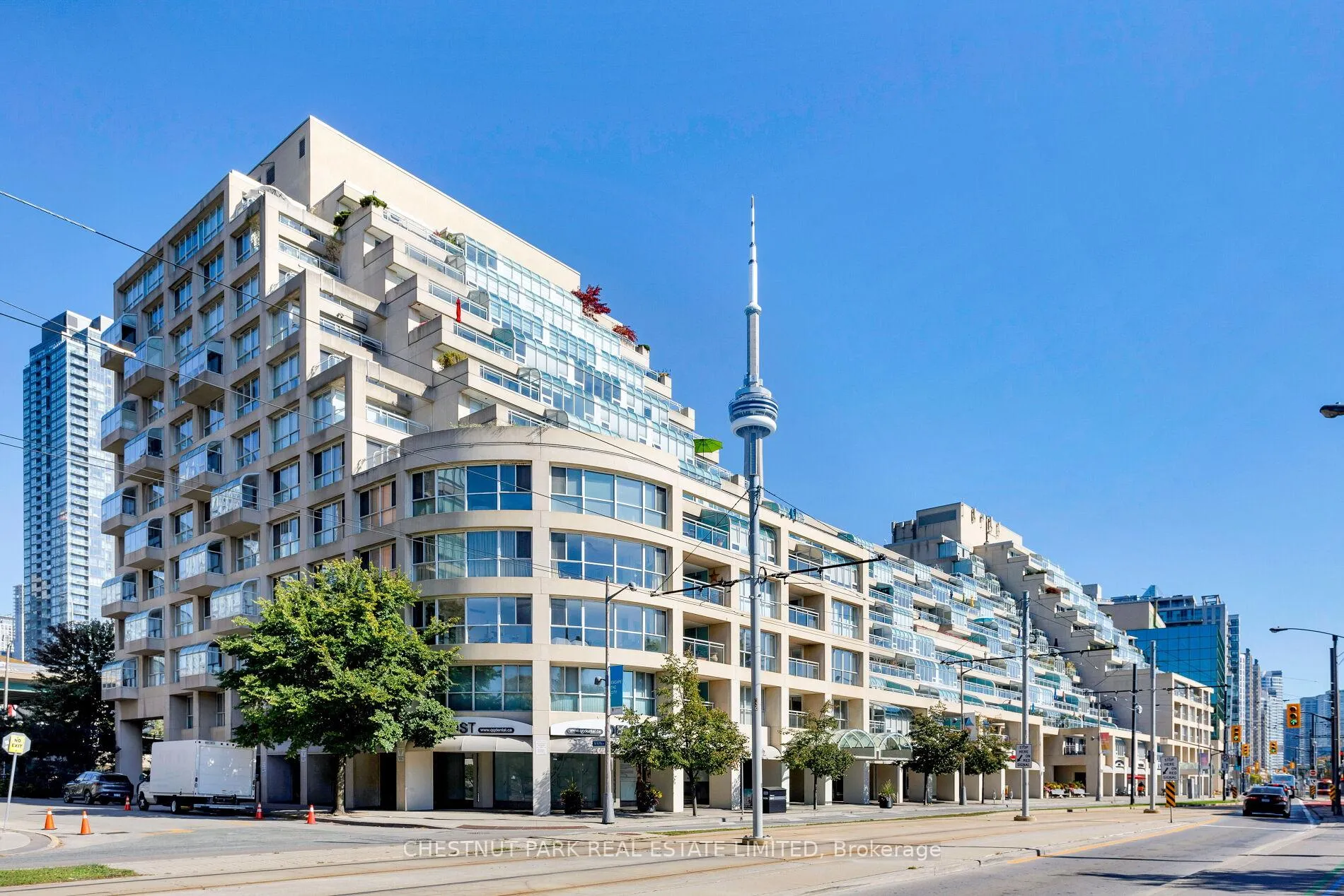 Front of Unit 605E, 460 Queens Quay W