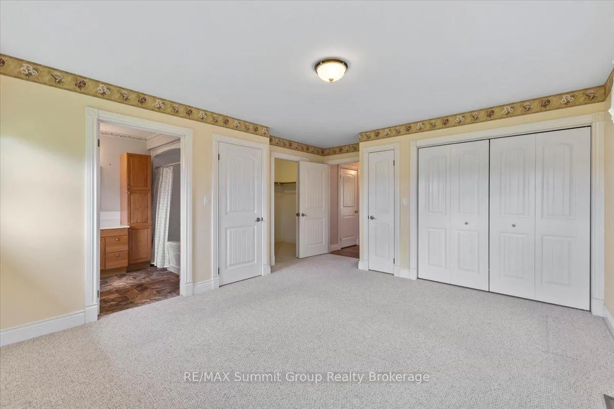 Photo 11 of 225518 Southgate 22 Road, Southgate — HOMEH