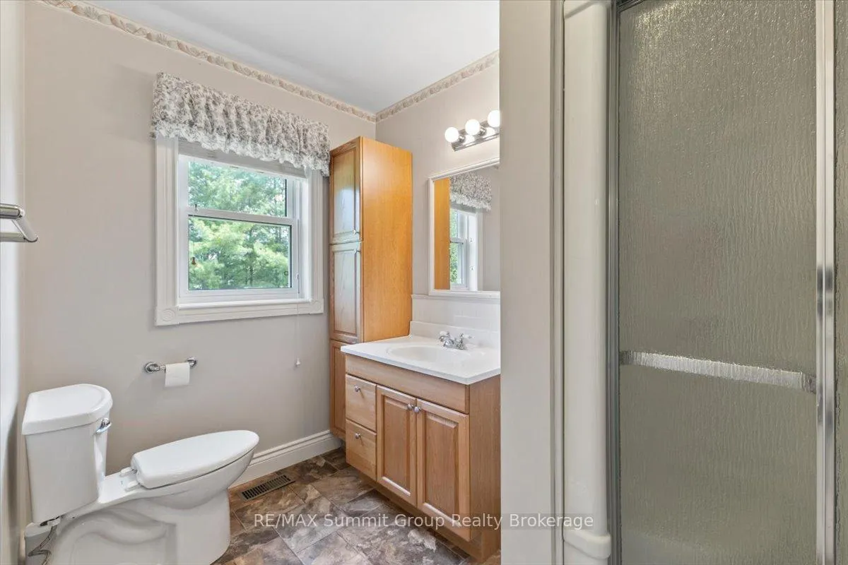 Photo 19 of 225518 Southgate 22 Road, Southgate — HOMEH
