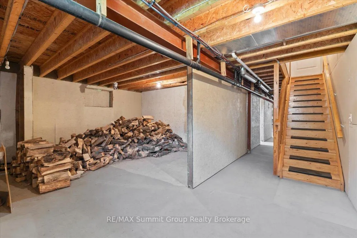 Photo 22 of 225518 Southgate 22 Road, Southgate — HOMEH