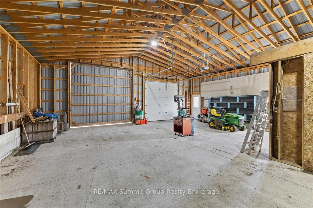 Photo 34 of 225518 Southgate 22 Road, Southgate — HOMEH