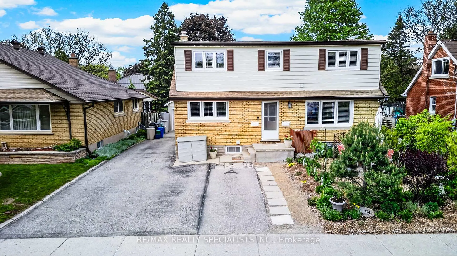 Photo 1 of 476 Prospect Avenue, Kitchener, Stanley Park/Centreville — HOMEH