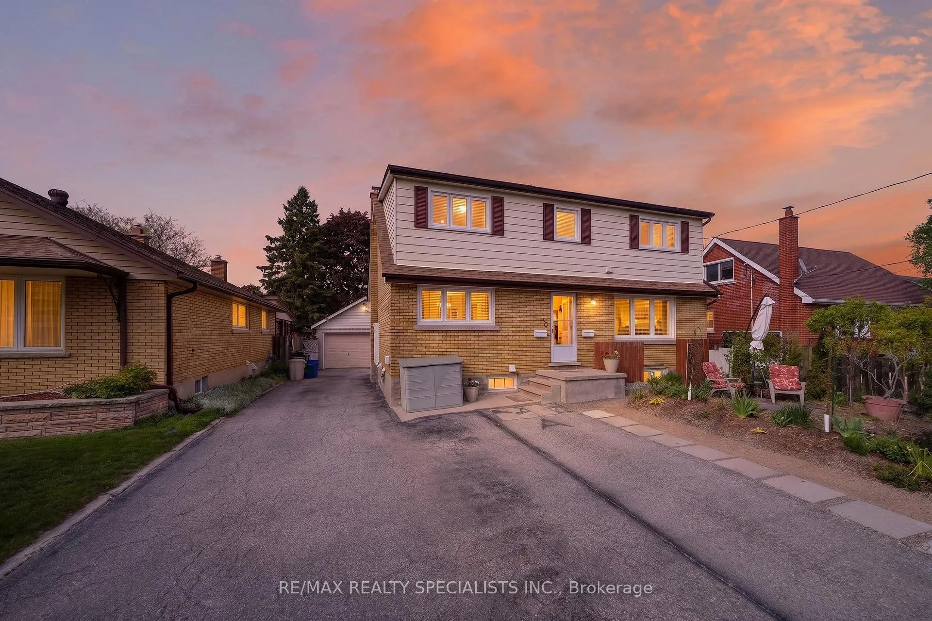 Photo 3 of 476 Prospect Avenue, Kitchener, Stanley Park/Centreville — HOMEH
