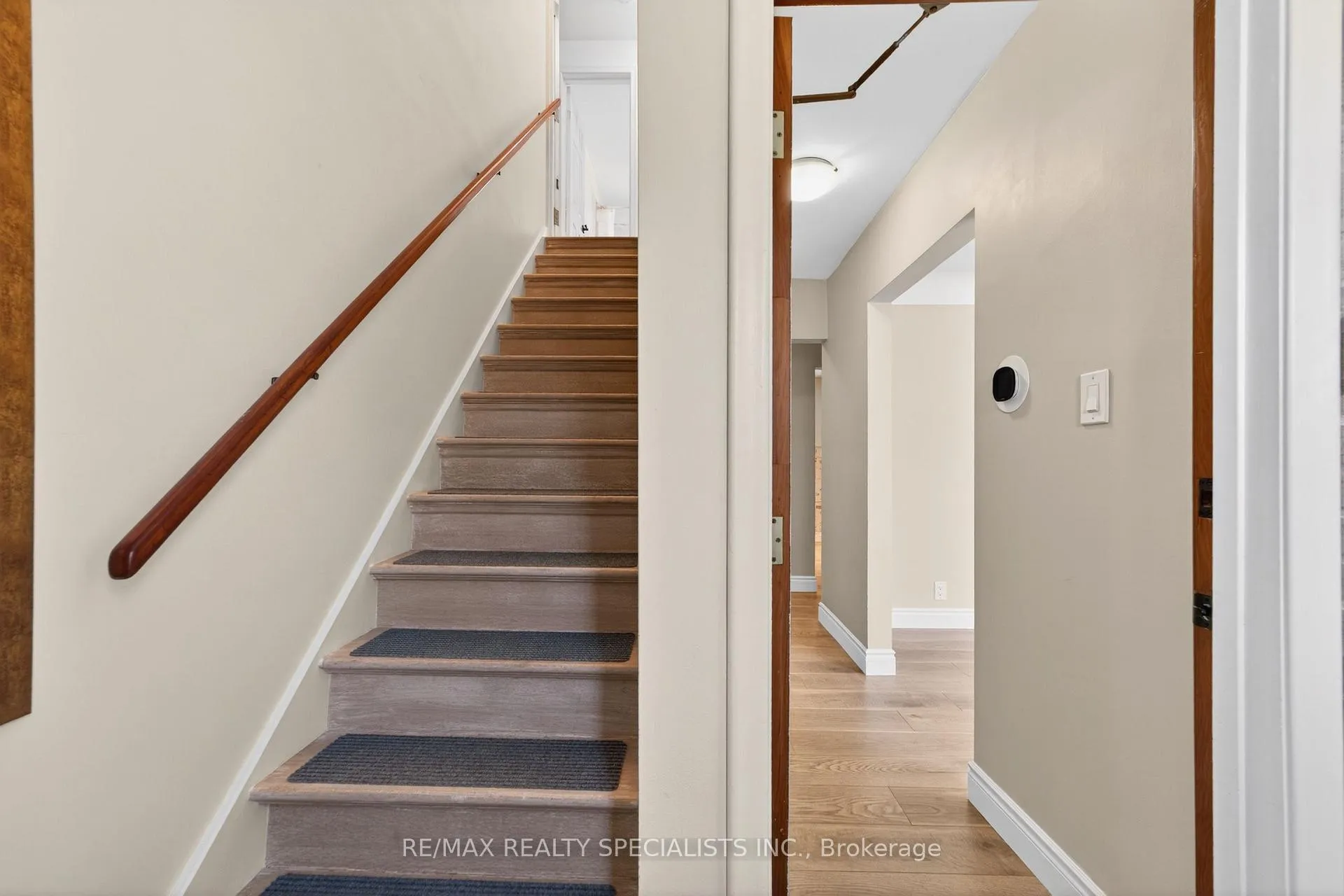 Photo 6 of 476 Prospect Avenue, Kitchener, Stanley Park/Centreville — HOMEH