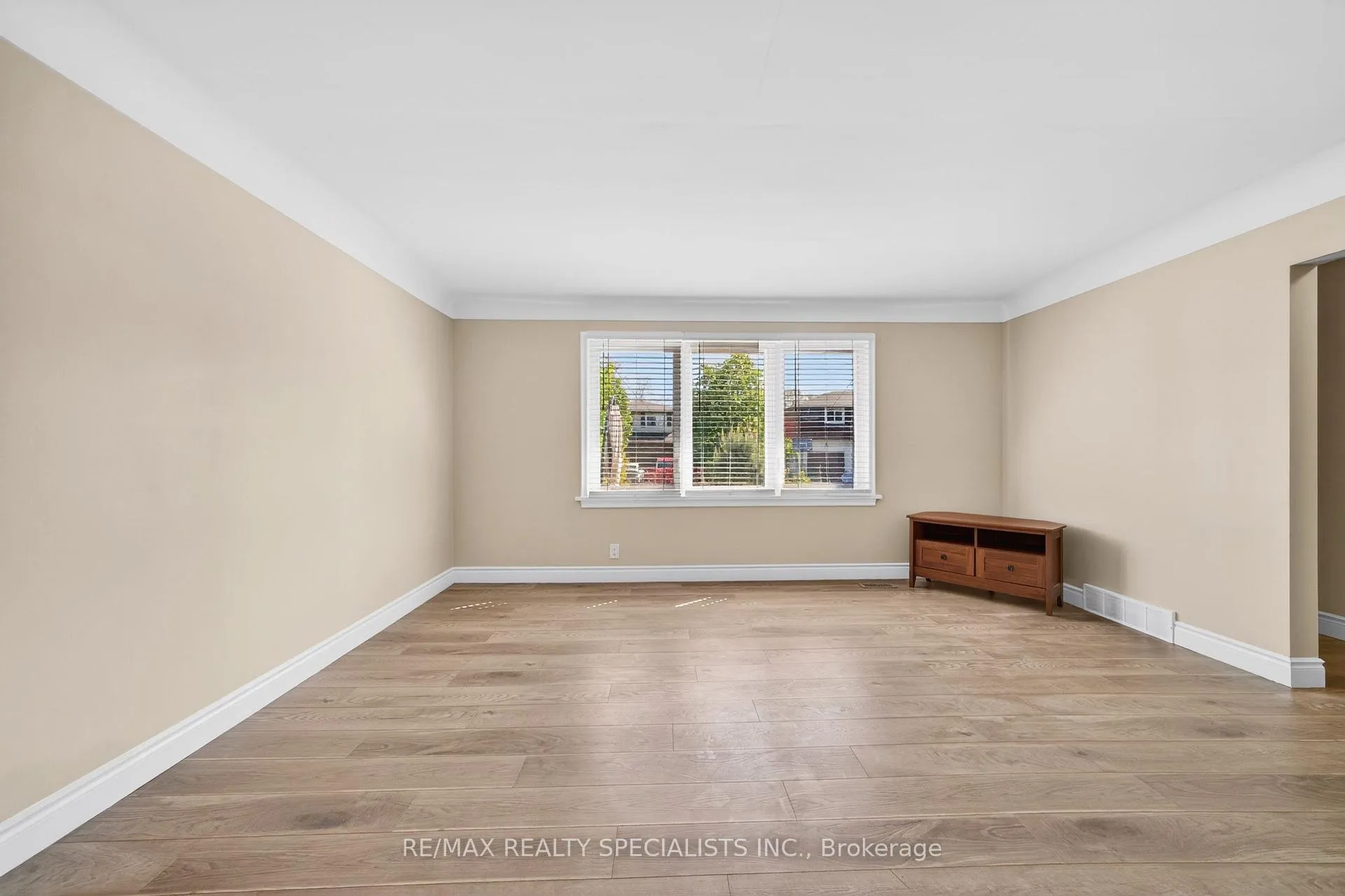 Photo 12 of 476 Prospect Avenue, Kitchener, Stanley Park/Centreville — HOMEH