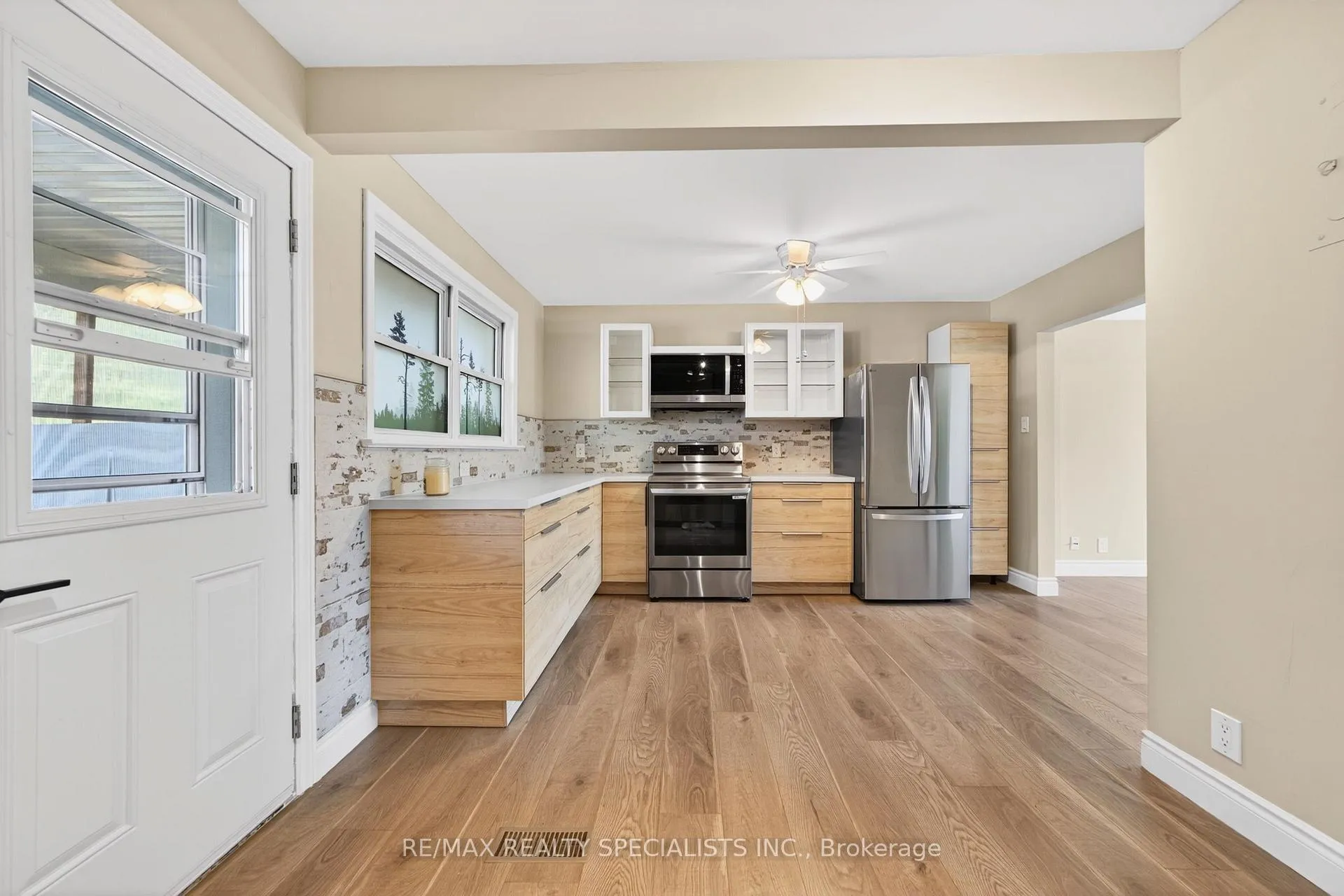Photo 14 of 476 Prospect Avenue, Kitchener, Stanley Park/Centreville — HOMEH