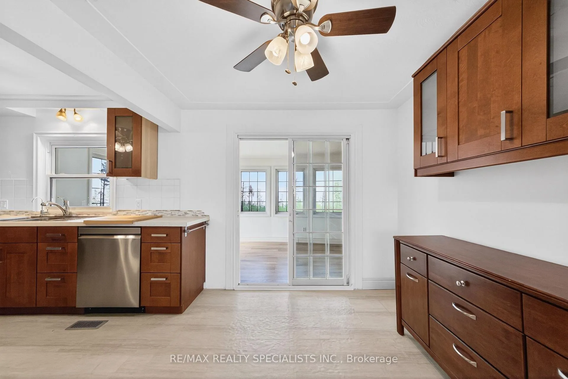 Photo 28 of 476 Prospect Avenue, Kitchener, Stanley Park/Centreville — HOMEH