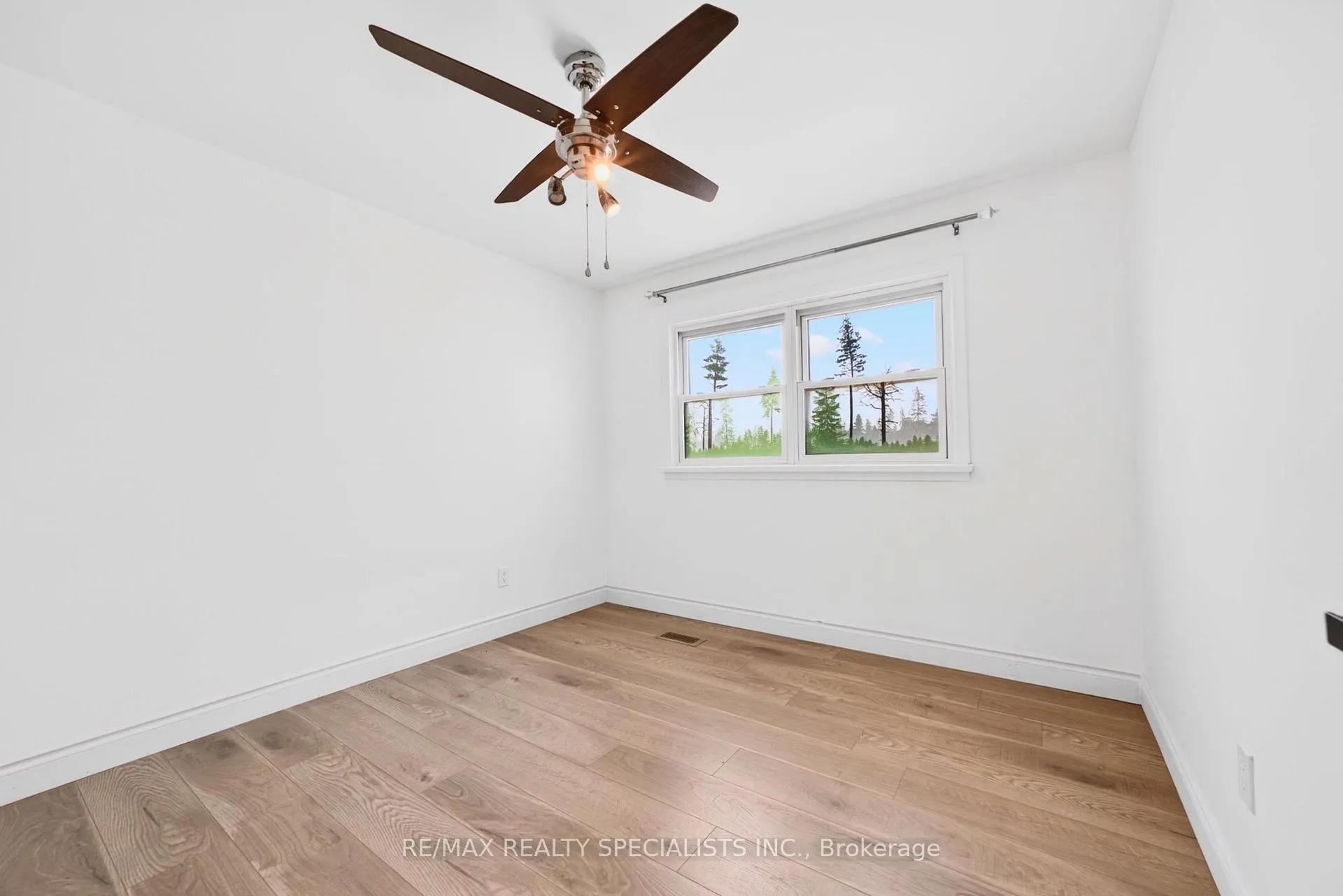 Photo 32 of 476 Prospect Avenue, Kitchener, Stanley Park/Centreville — HOMEH