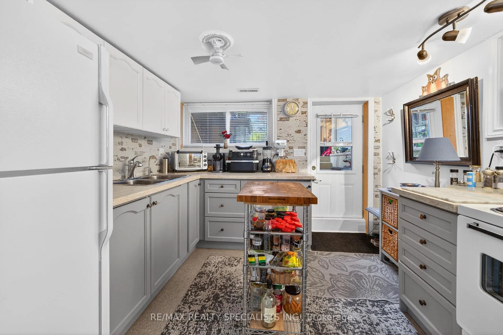 Photo 38 of 476 Prospect Avenue, Kitchener, Stanley Park/Centreville — HOMEH