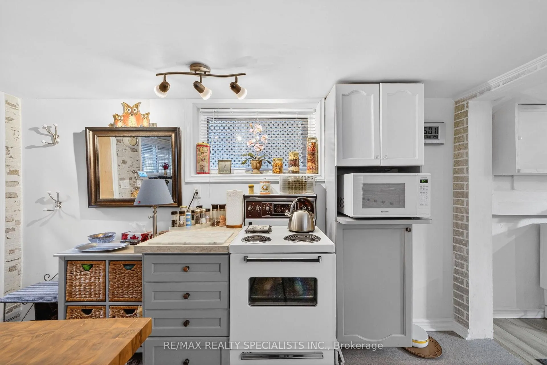 Photo 39 of 476 Prospect Avenue, Kitchener, Stanley Park/Centreville — HOMEH