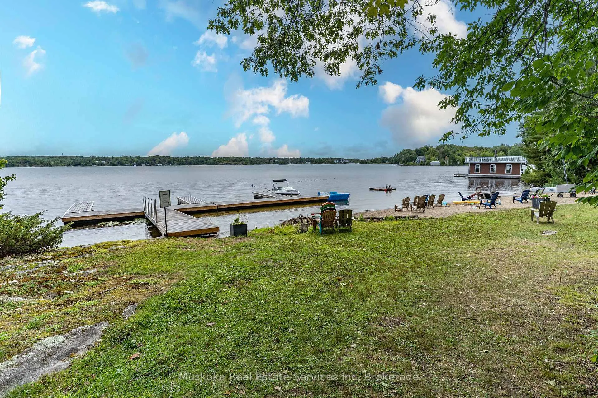 Photo 30 of 250 Wapaska Crescent, Gravenhurst, Muskoka (S) — HOMEH