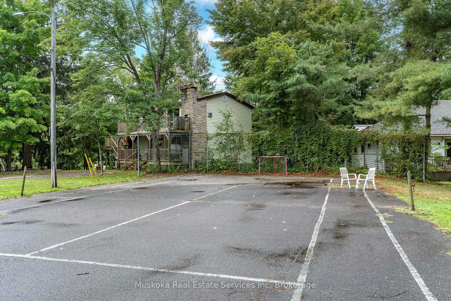 Photo 35 of 250 Wapaska Crescent, Gravenhurst, Muskoka (S) — HOMEH