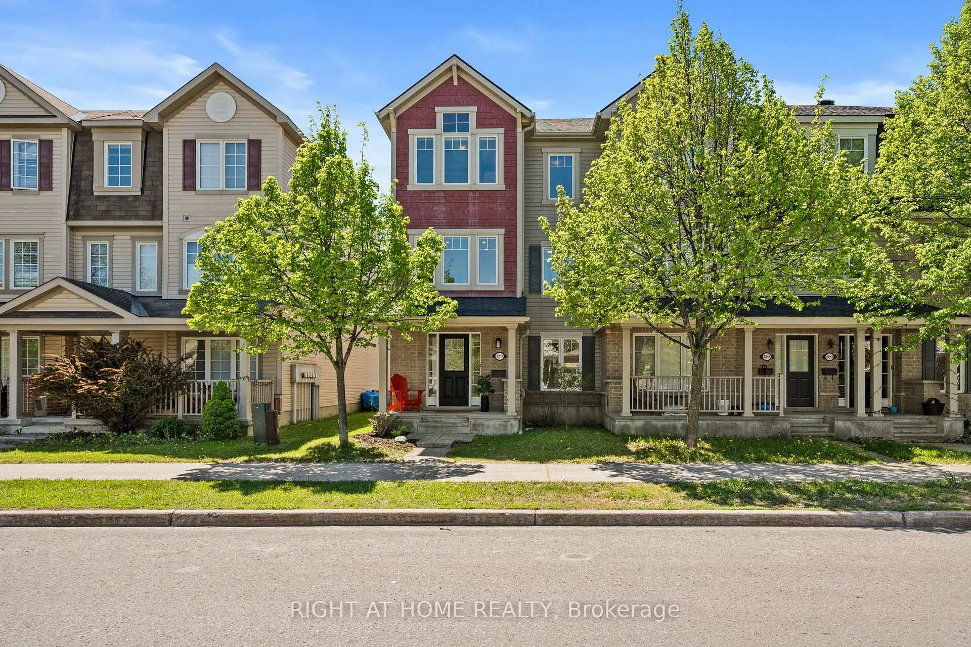 Photo 1 of 2217 River Mist Road, Ottawa, Barrhaven - Half Moon Bay — HOMEH