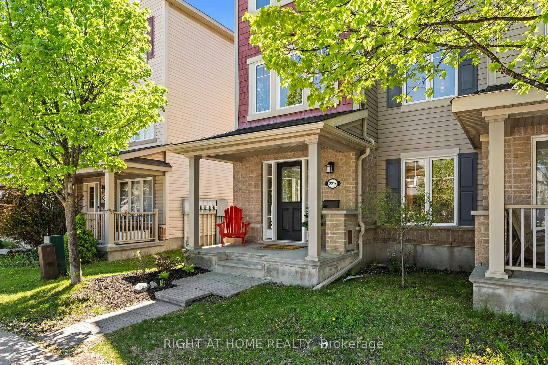 Photo 2 of 2217 River Mist Road, Ottawa, Barrhaven - Half Moon Bay — HOMEH