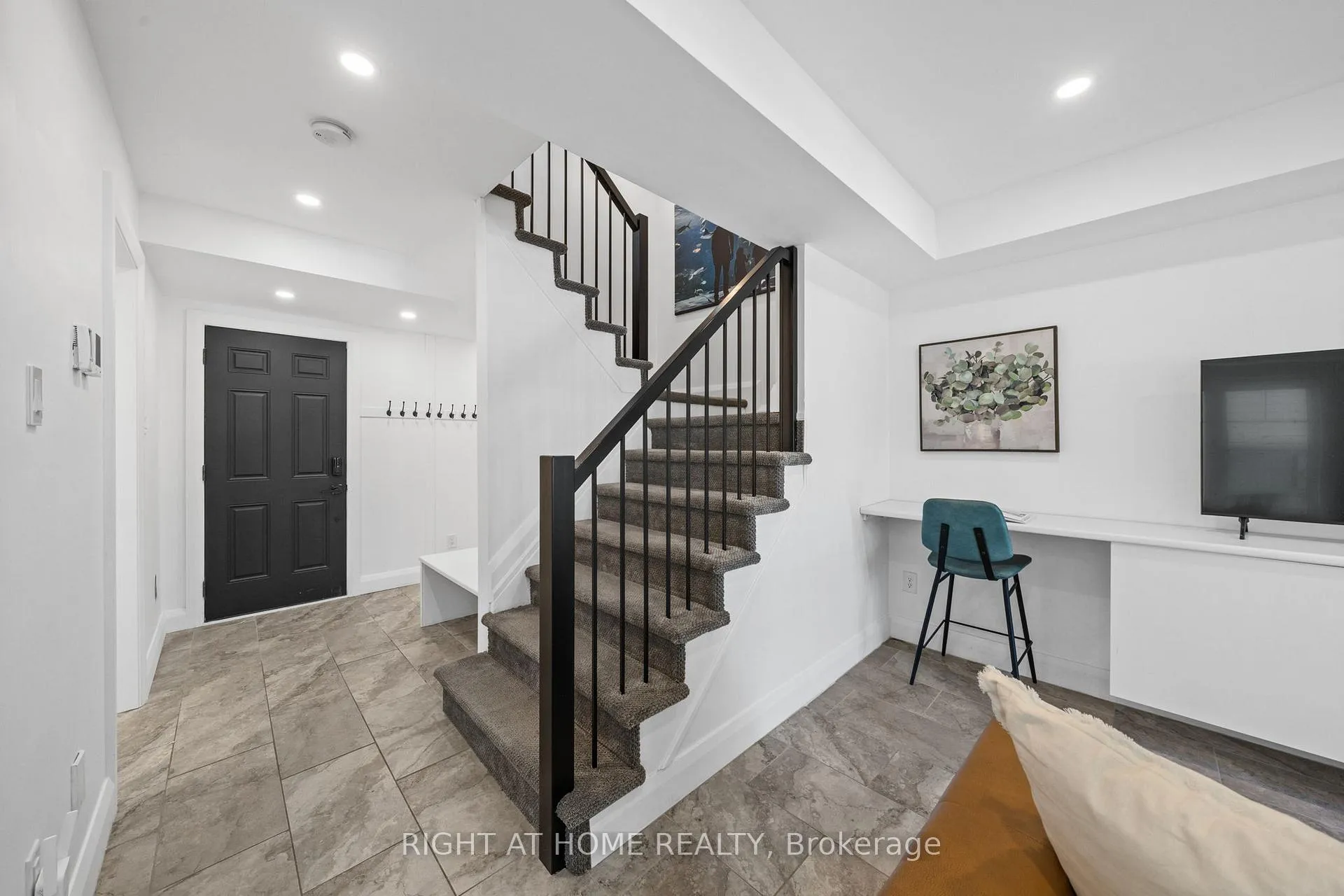 Photo 8 of 2217 River Mist Road, Ottawa, Barrhaven - Half Moon Bay — HOMEH