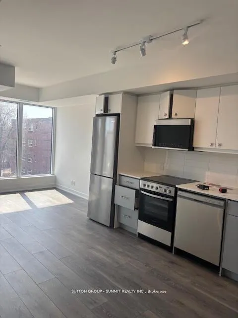 Photo 3 of Unit 320, 2 Manderley Drive, Scarborough, Birchcliffe-Cliffside — HOMEH