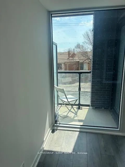 Photo 5 of Unit 320, 2 Manderley Drive, Scarborough, Birchcliffe-Cliffside — HOMEH