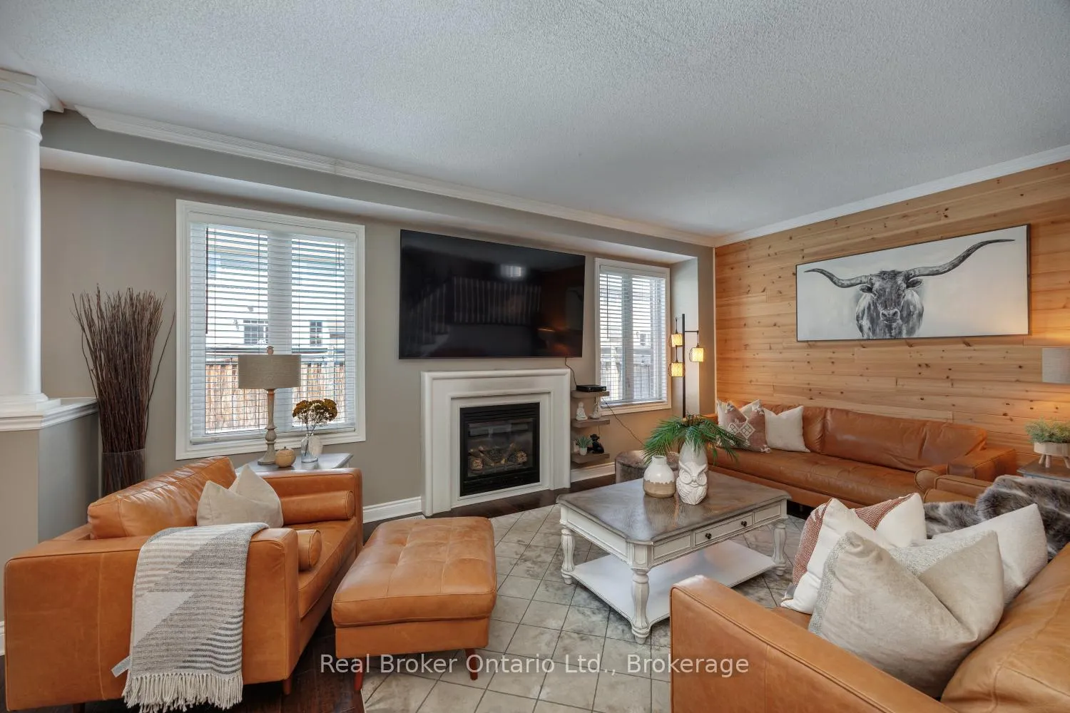 Photo 15 of 42 Ted Miller Crescent, Clarington, Bowmanville — HOMEH