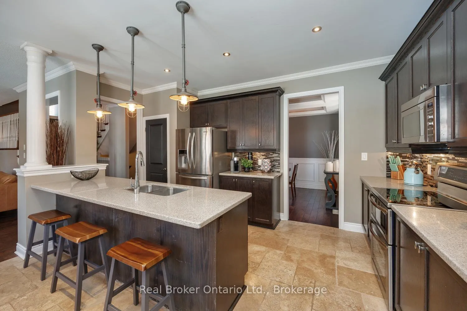 Photo 20 of 42 Ted Miller Crescent, Clarington, Bowmanville — HOMEH