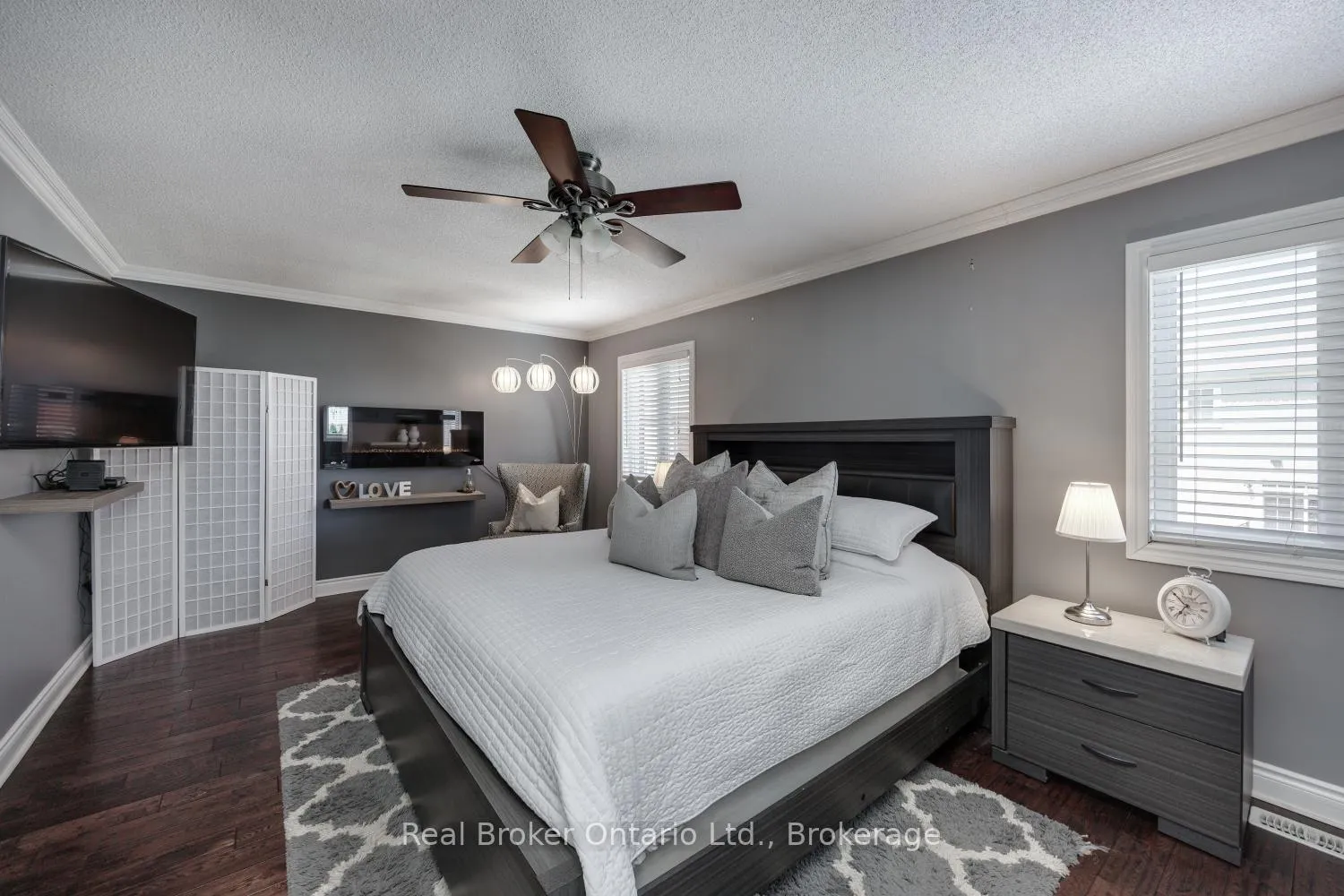 Photo 29 of 42 Ted Miller Crescent, Clarington, Bowmanville — HOMEH