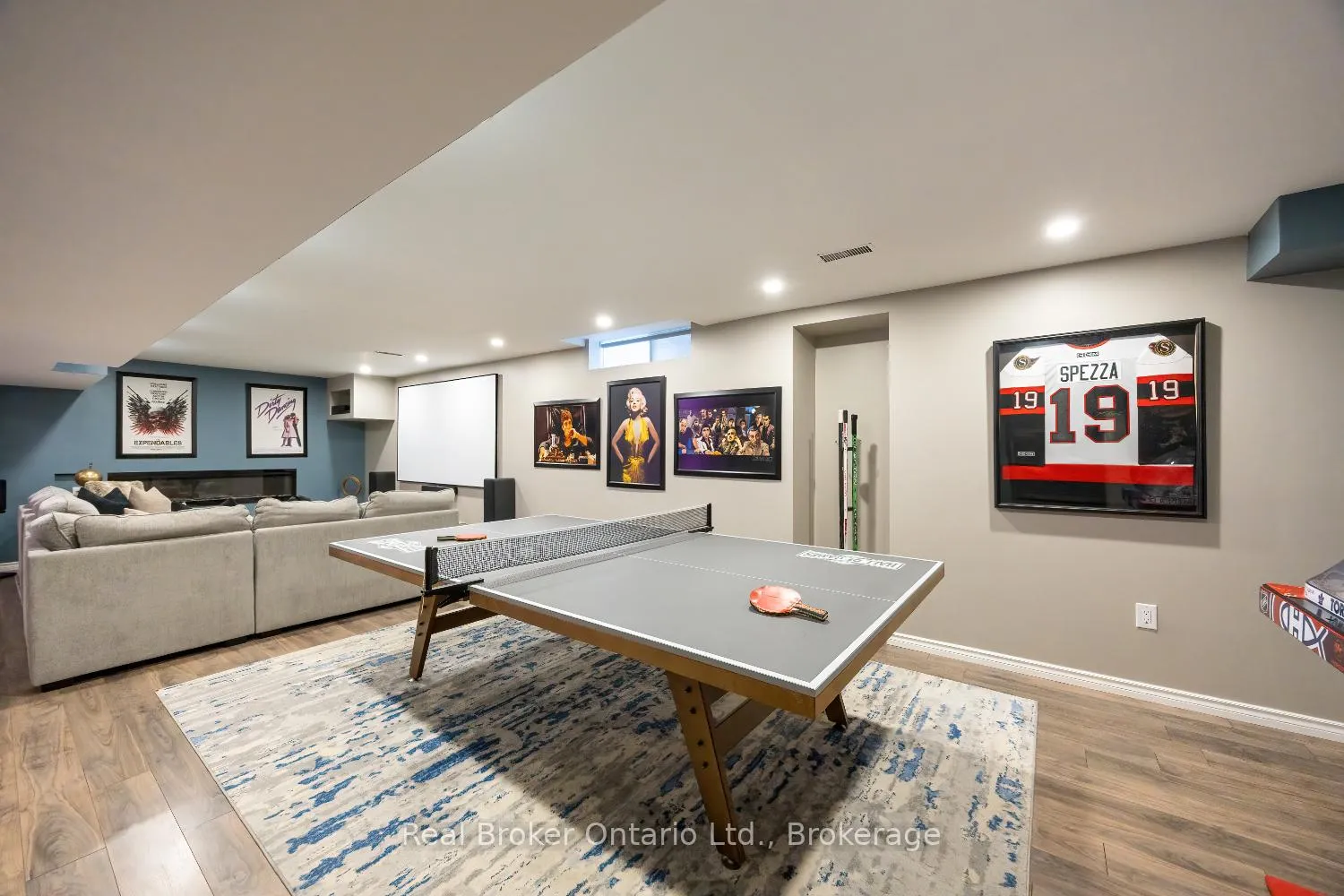 Photo 38 of 42 Ted Miller Crescent, Clarington, Bowmanville — HOMEH
