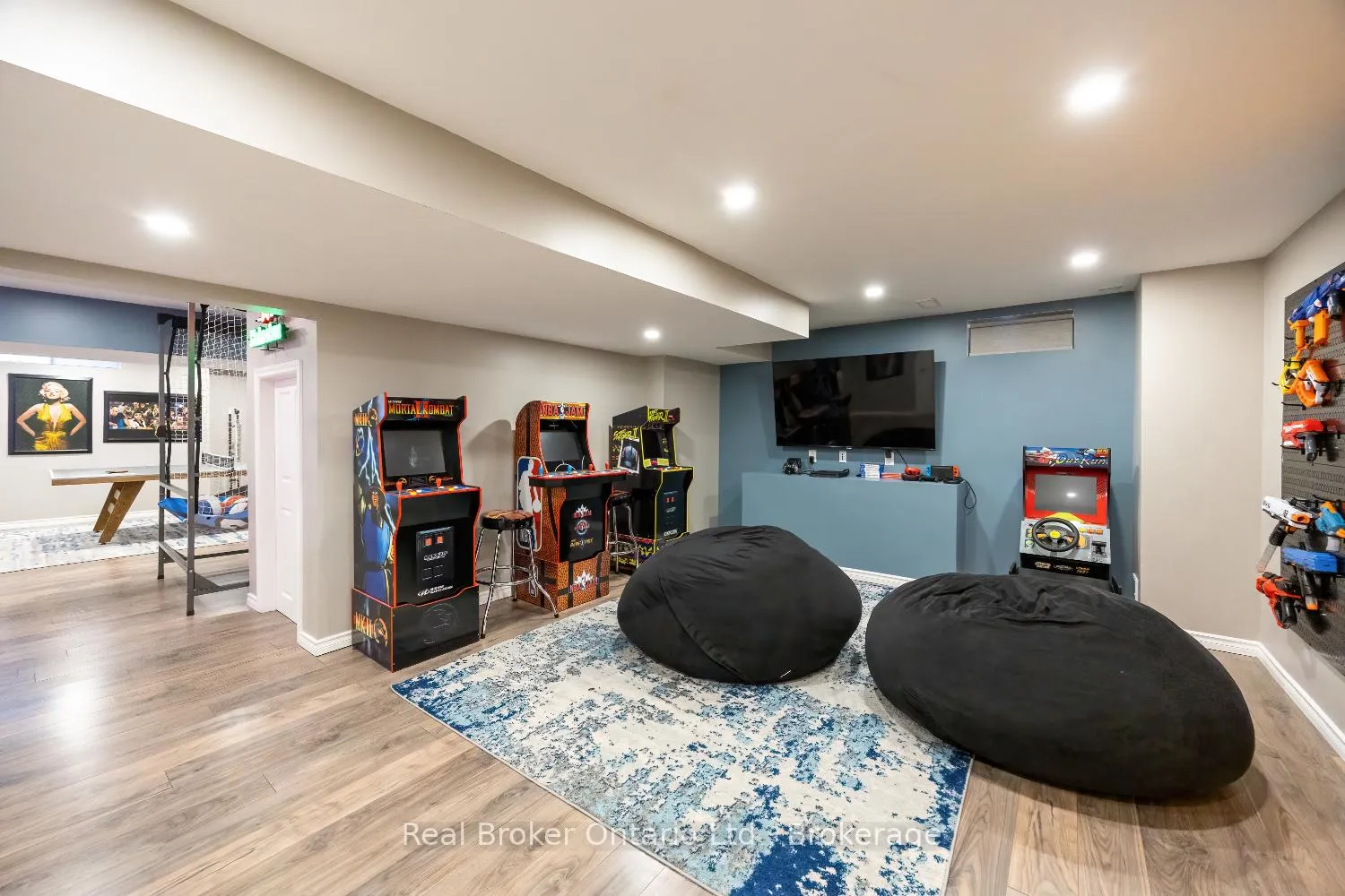 Photo 42 of 42 Ted Miller Crescent, Clarington, Bowmanville — HOMEH