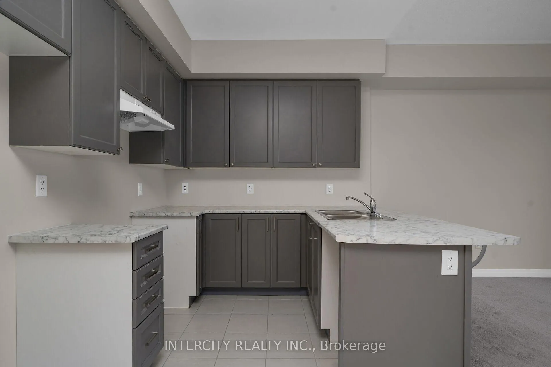 Photo 10 of Unit Blk 7 Unit 4, 118 Gordon Street, Shelburne — HOMEH