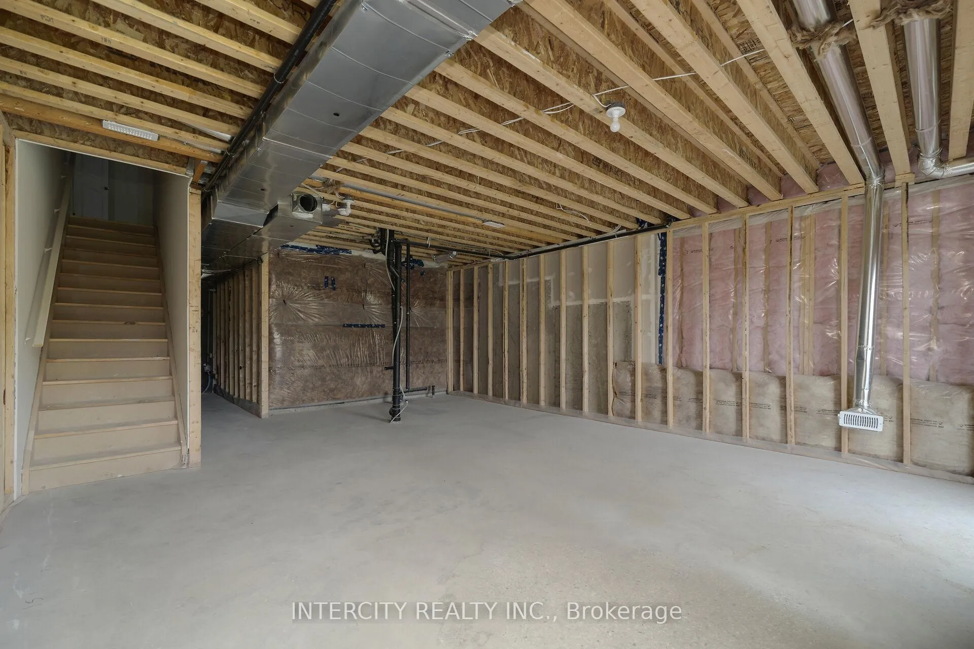 Photo 28 of Unit Blk 7 Unit 4, 118 Gordon Street, Shelburne — HOMEH