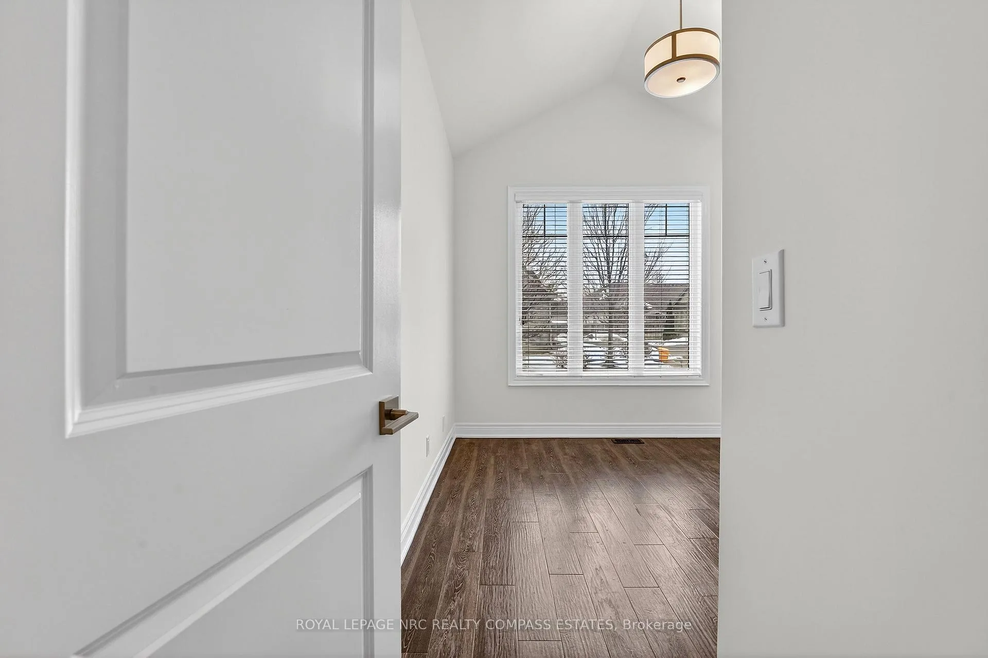Photo 10 of 3 Tabitha Court, St. Catharines, Carlton/Bunting — HOMEH