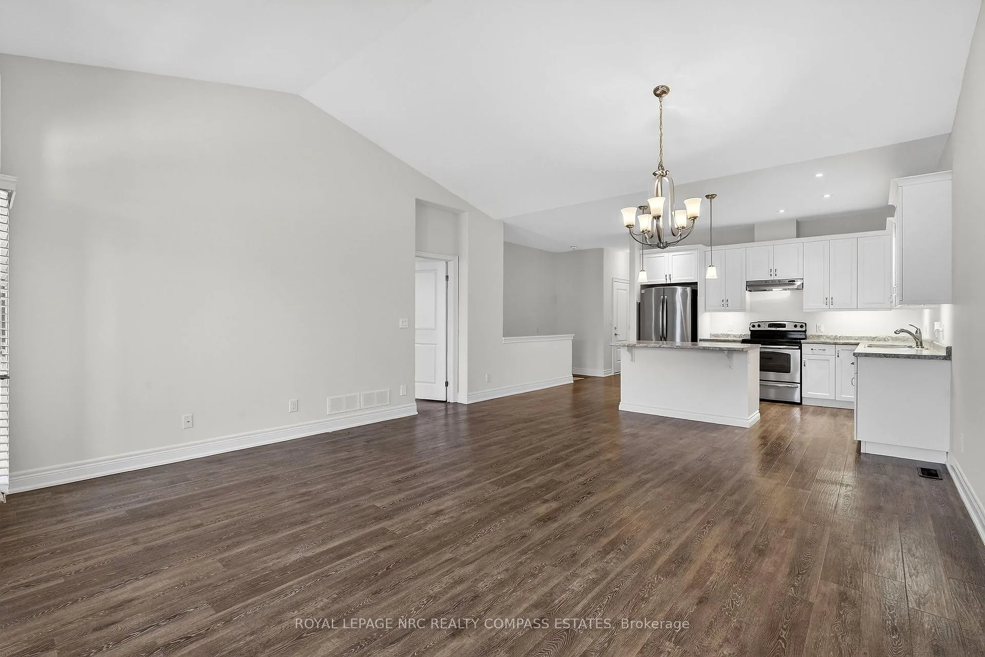 Photo 24 of 3 Tabitha Court, St. Catharines, Carlton/Bunting — HOMEH