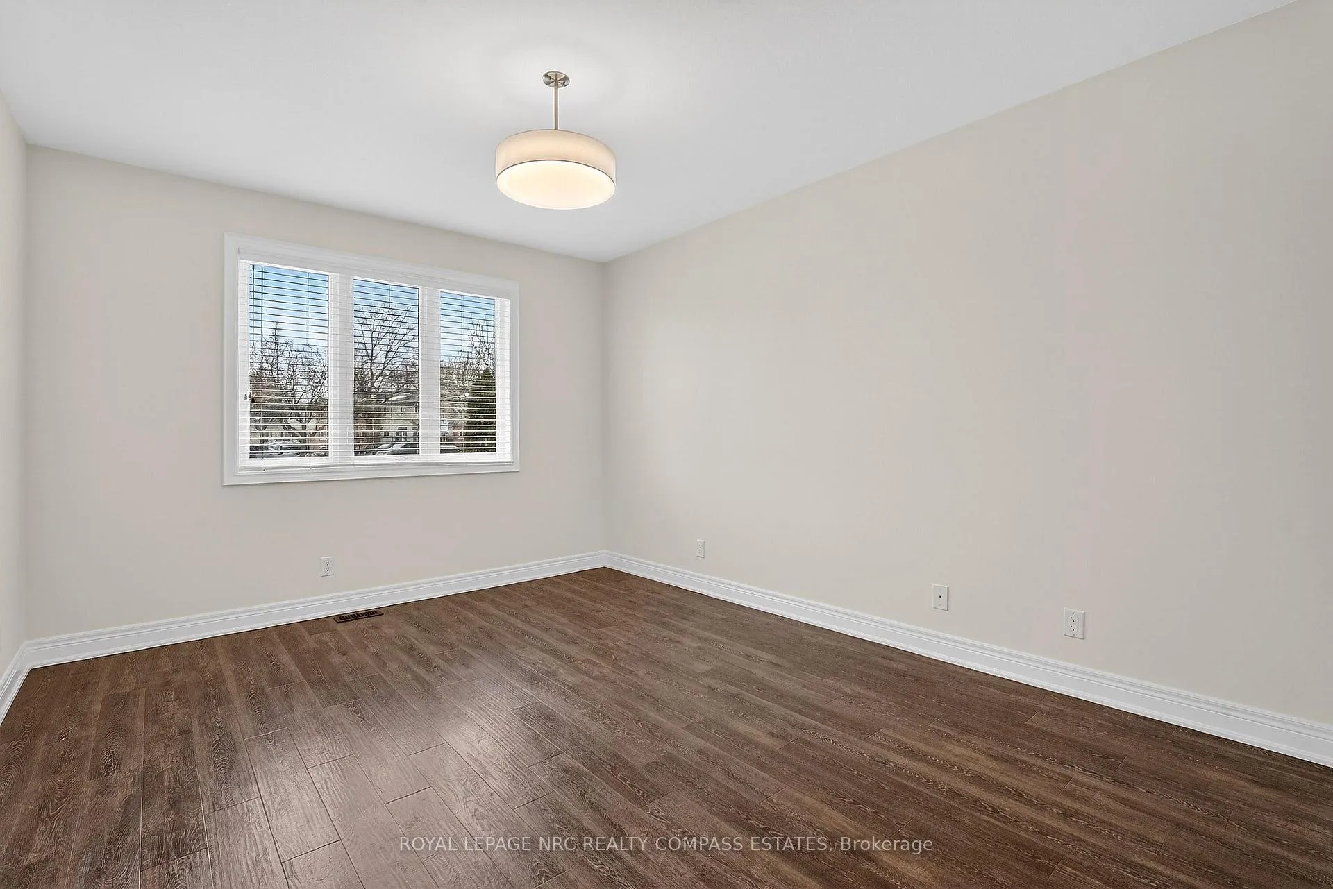 Photo 27 of 3 Tabitha Court, St. Catharines, Carlton/Bunting — HOMEH