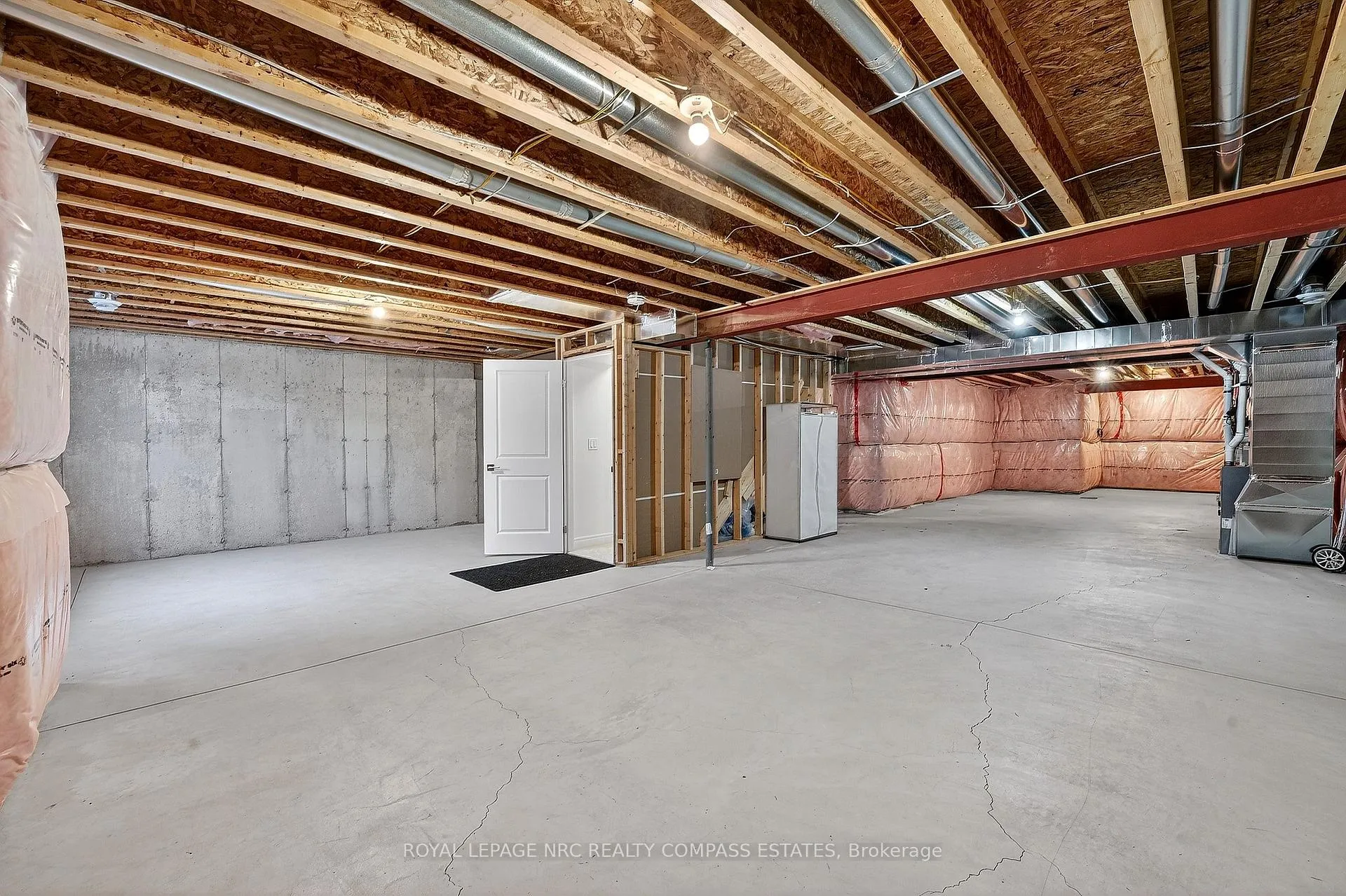 Photo 35 of 3 Tabitha Court, St. Catharines, Carlton/Bunting — HOMEH