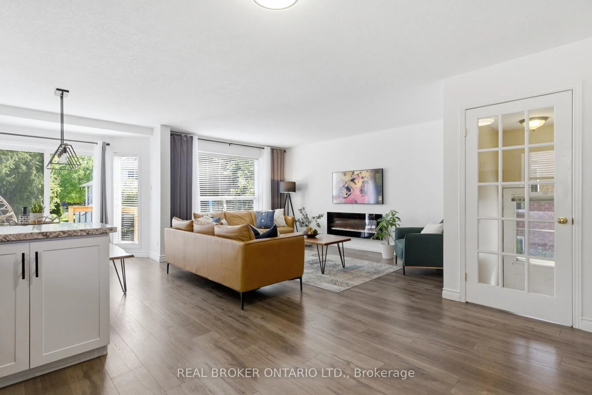 Photo 12 of 179 Dalecroft Place, Waterloo, Laurelwood — HOMEH
