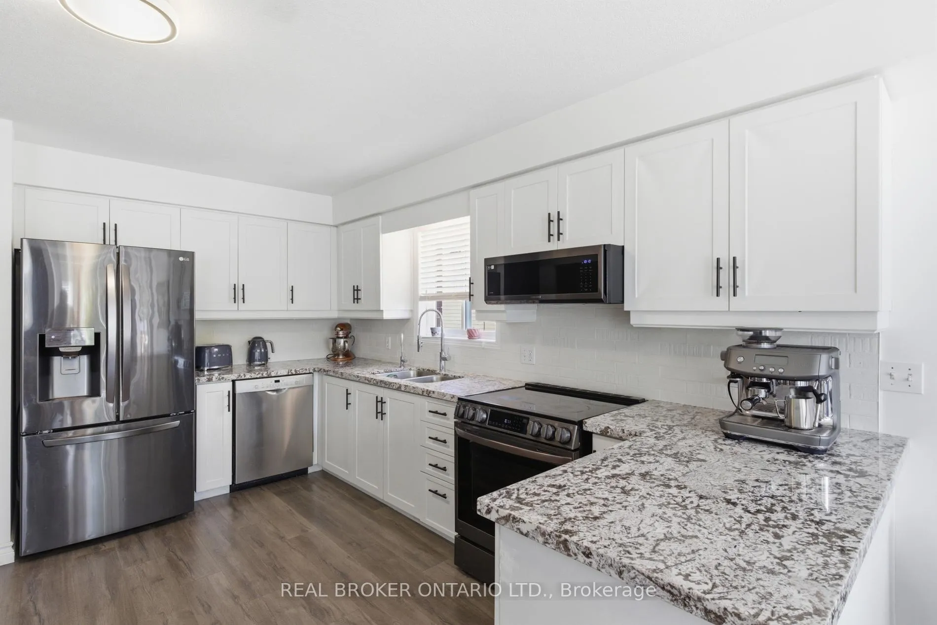Photo 17 of 179 Dalecroft Place, Waterloo, Laurelwood — HOMEH