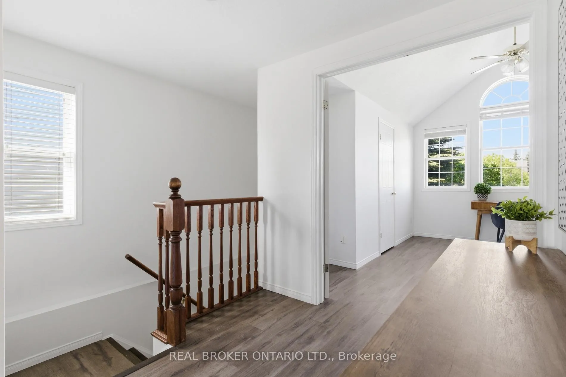 Photo 23 of 179 Dalecroft Place, Waterloo, Laurelwood — HOMEH