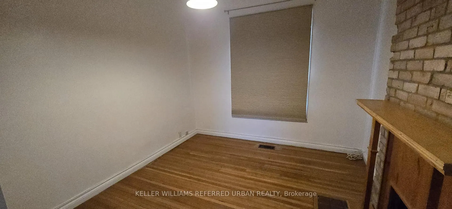 Photo 4 of Unit Main, 237 Montrose Avenue, Toronto, Palmerston-Little Italy — HOMEH