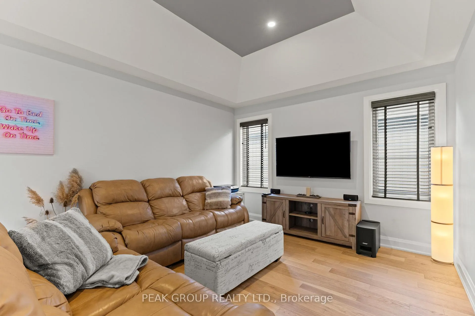 Photo 23 of 119 Susan Drive, Pelham, Fonthill — HOMEH