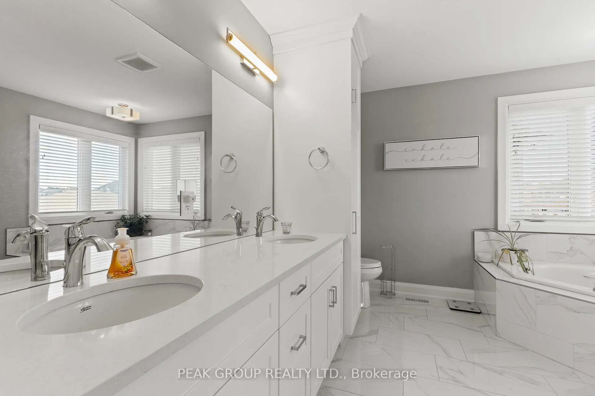 Photo 27 of 119 Susan Drive, Pelham, Fonthill — HOMEH