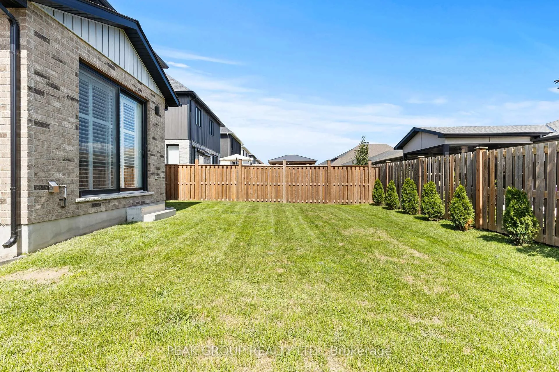 Photo 34 of 119 Susan Drive, Pelham, Fonthill — HOMEH