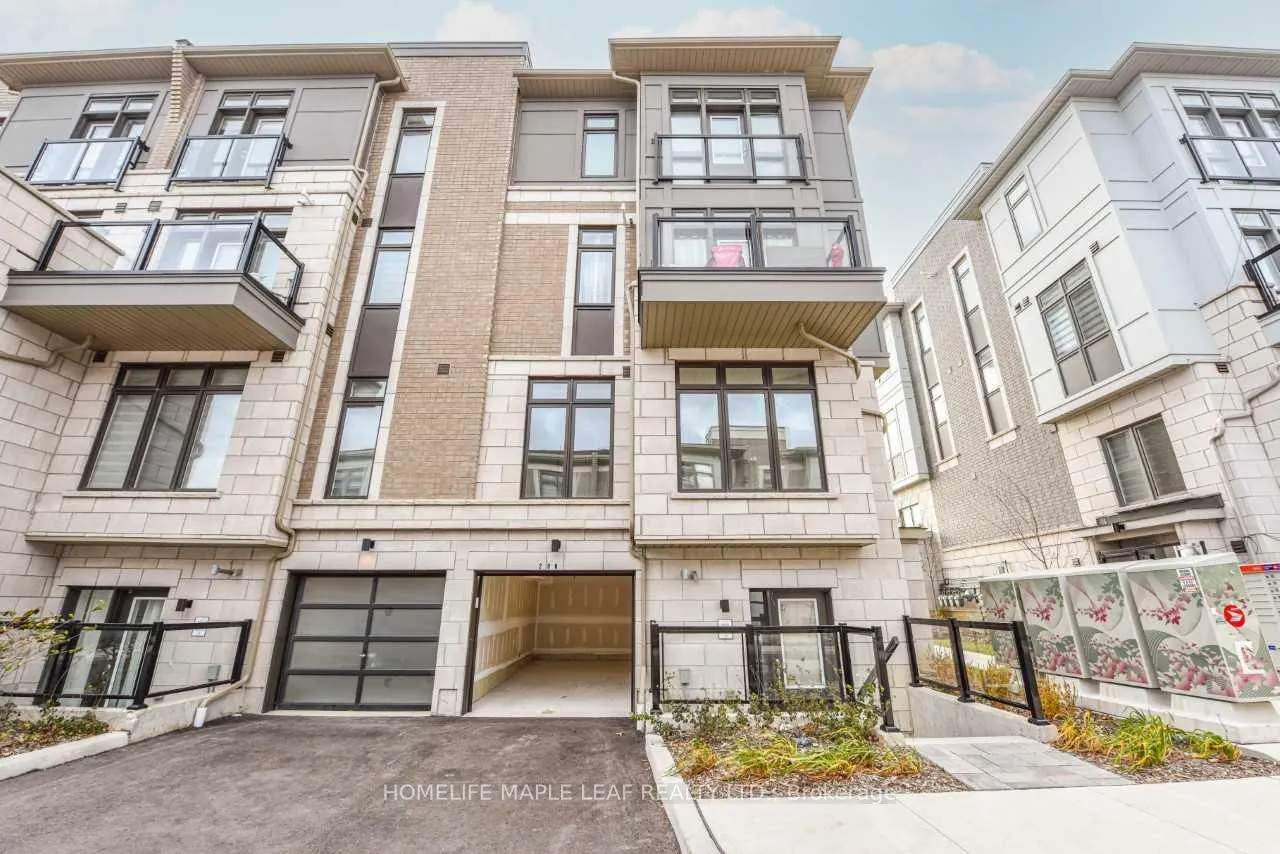 Front of Unit 206, 30 Halliford Place
