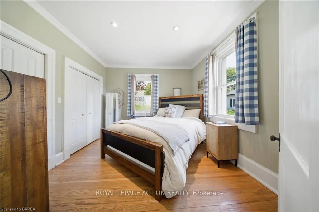 Photo 19 of 9 Keeton Lane, Brant, South Dumfries — HOMEH