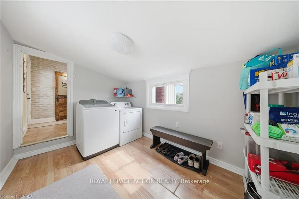 Photo 22 of 9 Keeton Lane, Brant, South Dumfries — HOMEH