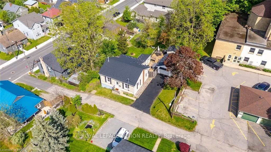 Photo 48 of 9 Keeton Lane, Brant, South Dumfries — HOMEH